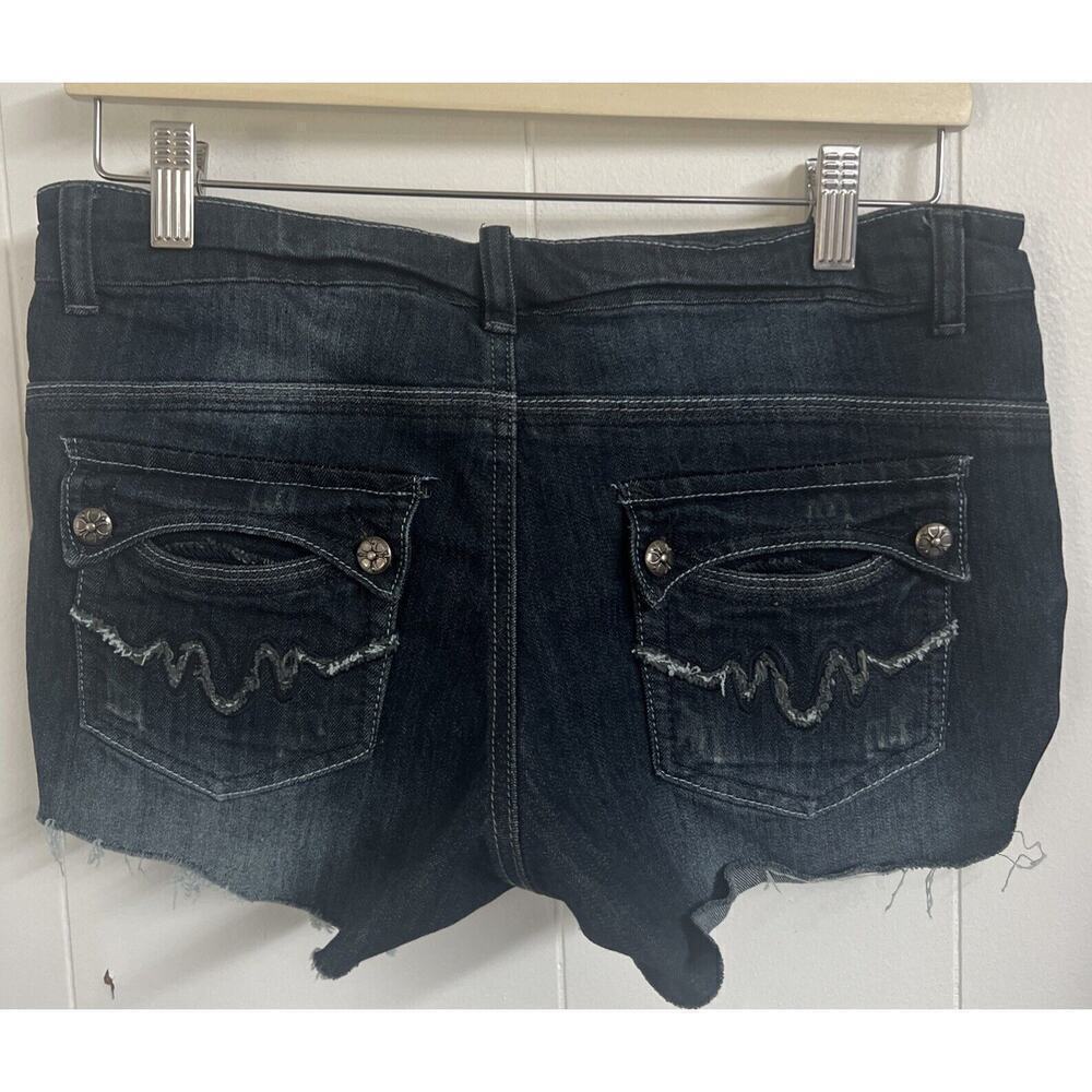 EUC Junior's Rue21 Stretch Dark Low Rise Raw Hem‎ Denim Jean Shorts Size 7/8